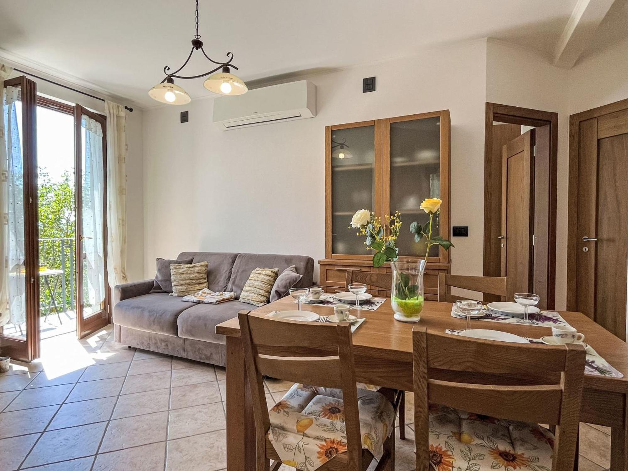 Noce - Sbo103 By Interhome * Savona